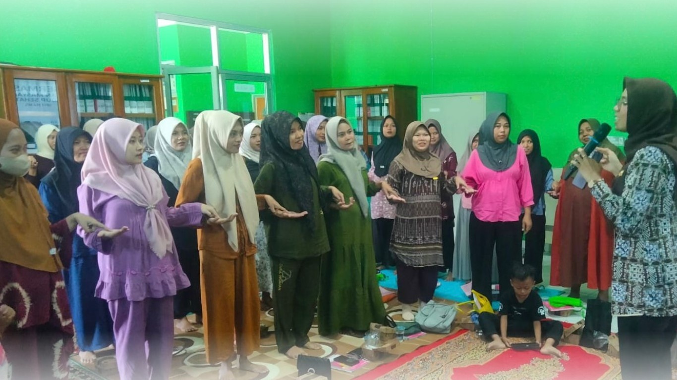 Gerakan Ibu Hamil Sehat di Puskesmas Pagerbarang